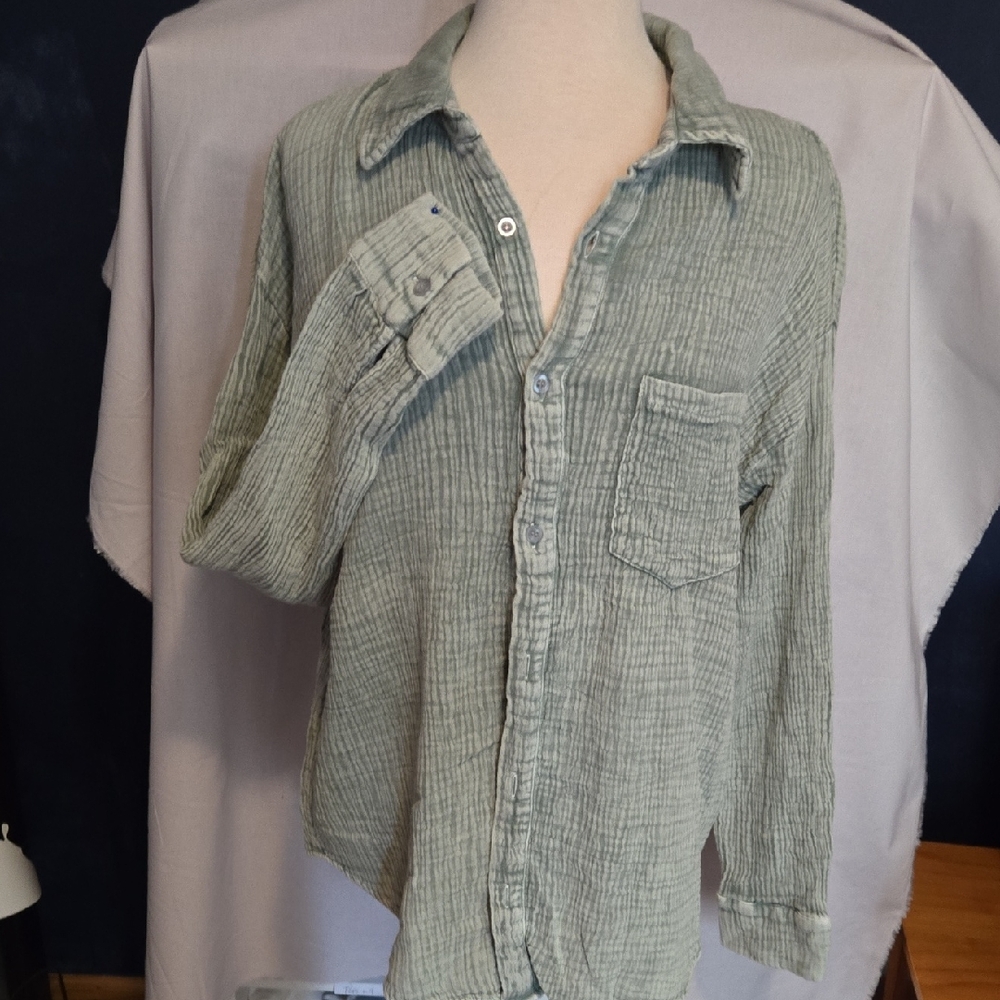 Le Lis Sage Green Casual Button Down Shirt